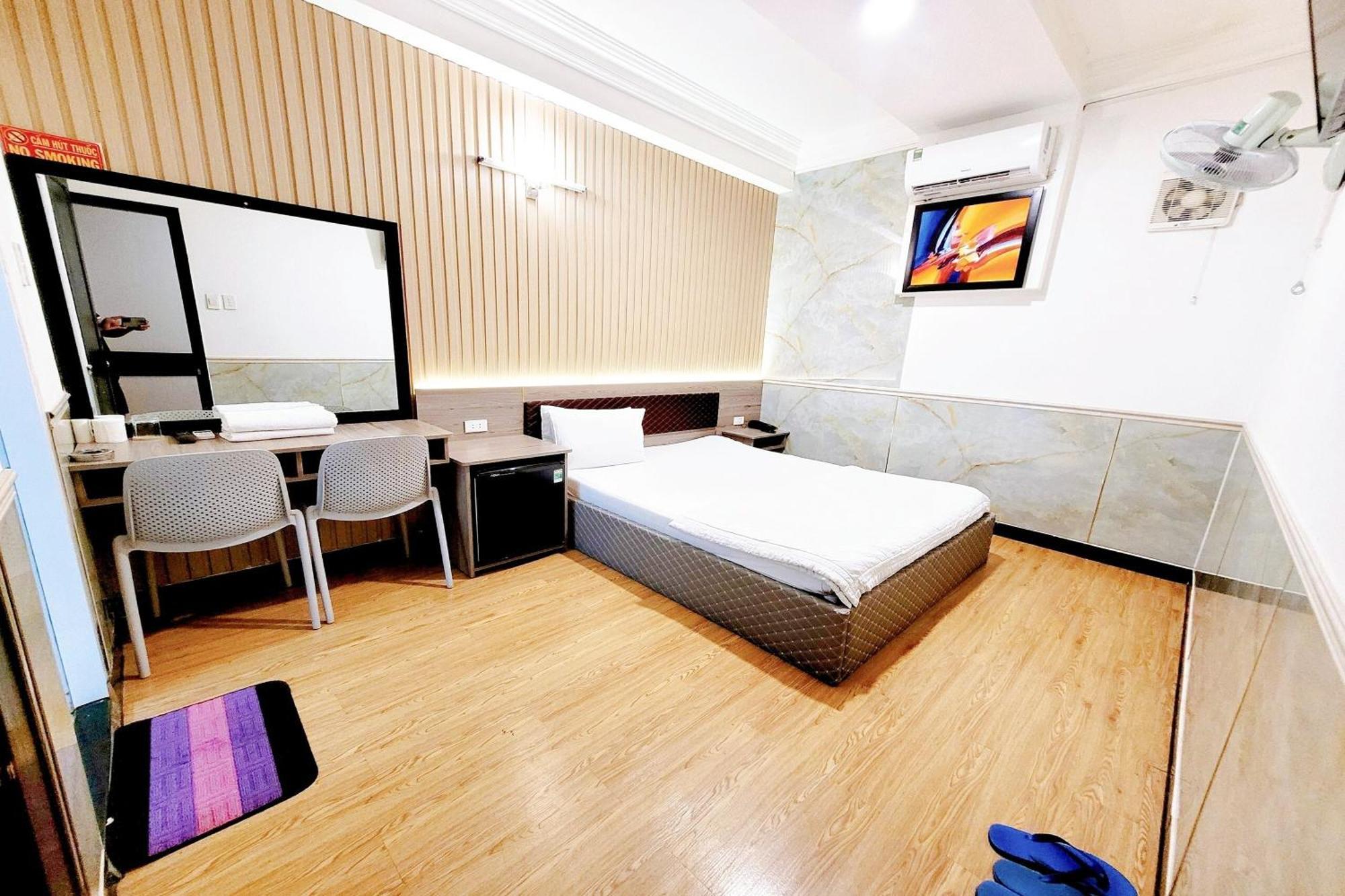 Hoang Nam Hotel